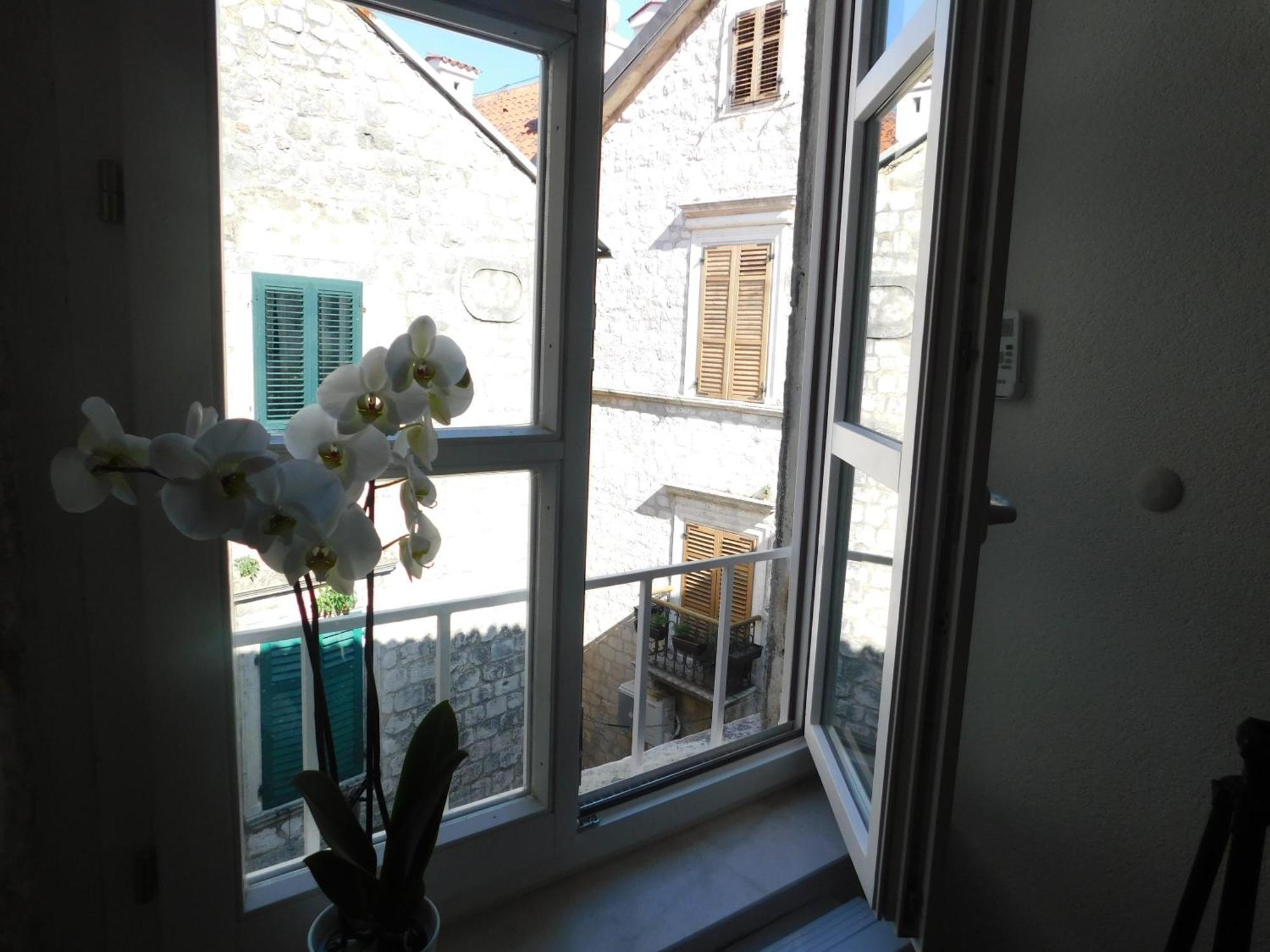P.S. Cattaro Apartments Luaran gambar