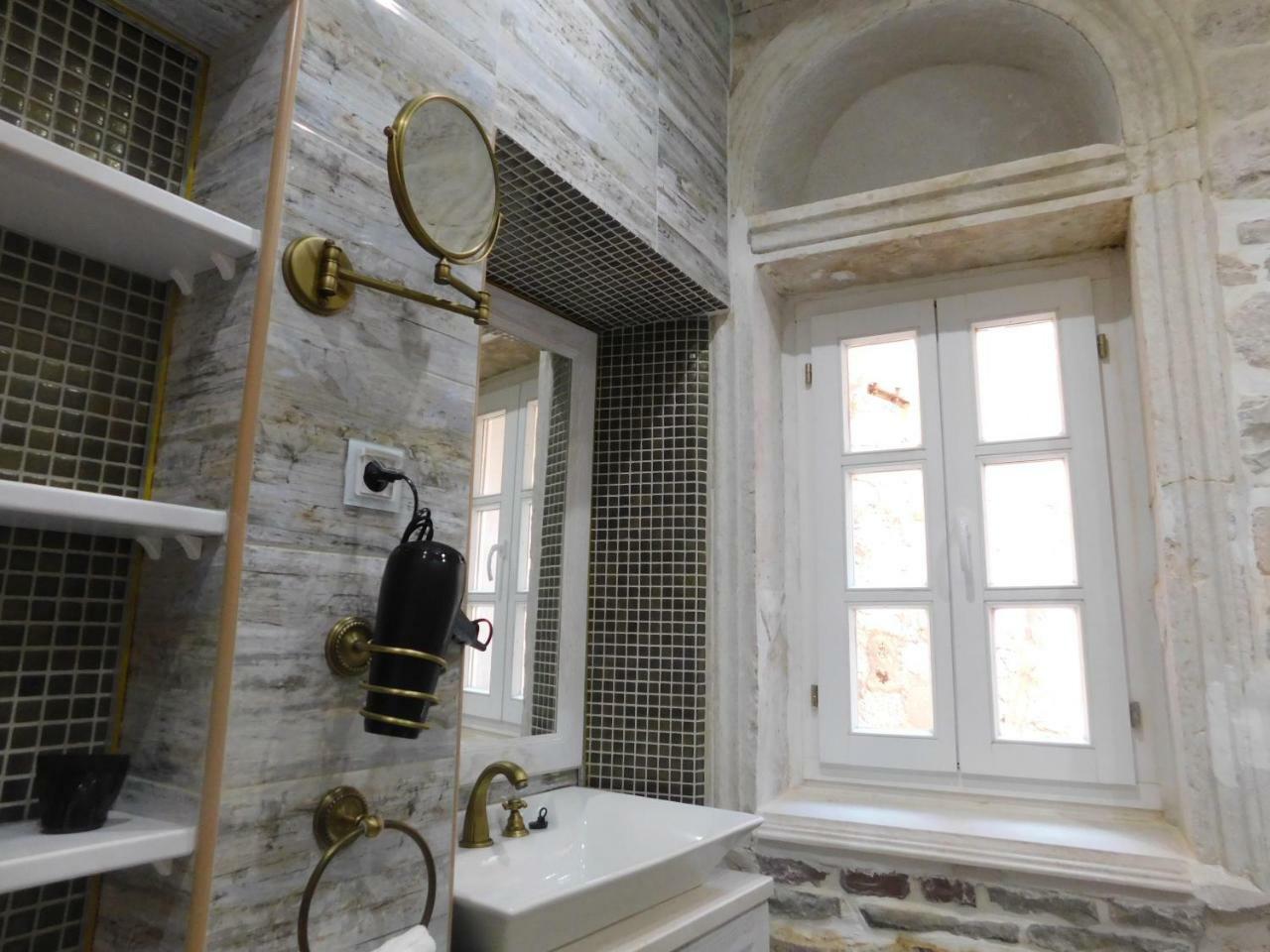P.S. Cattaro Apartments Luaran gambar