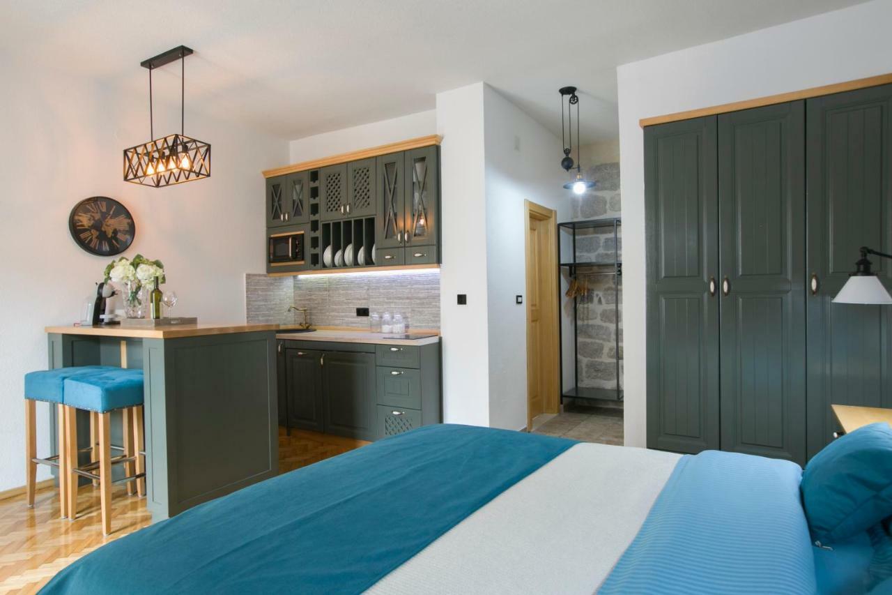 P.S. Cattaro Apartments Luaran gambar