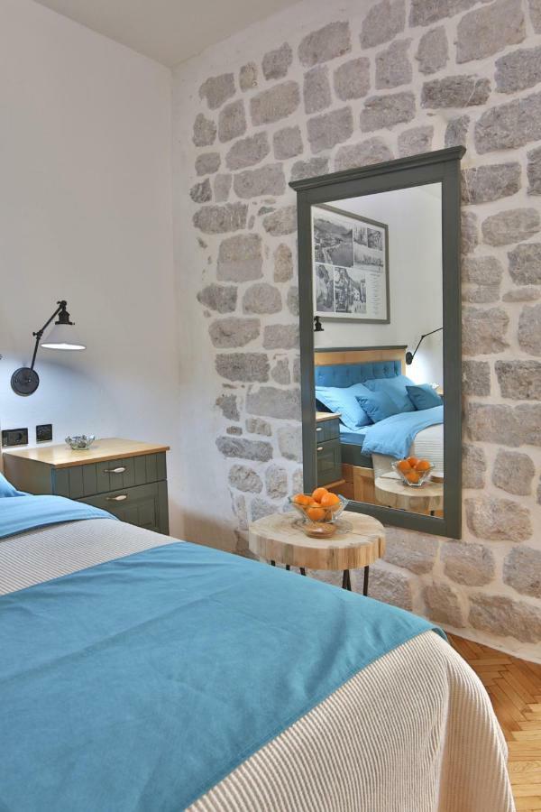 P.S. Cattaro Apartments Luaran gambar