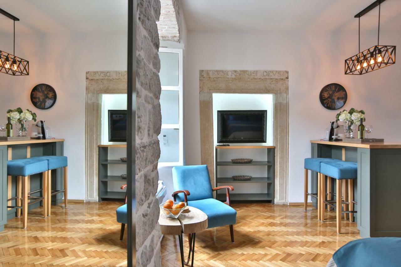 P.S. Cattaro Apartments Luaran gambar