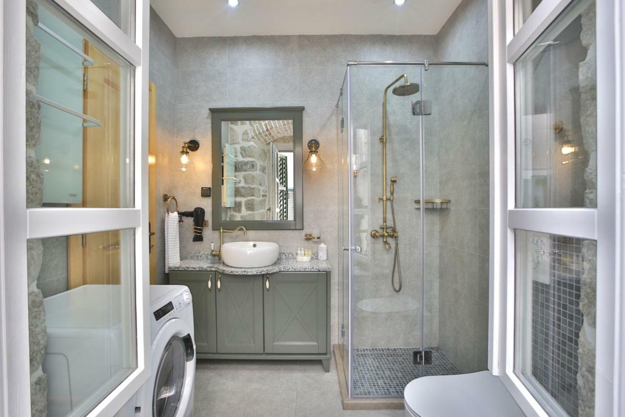 P.S. Cattaro Apartments Luaran gambar