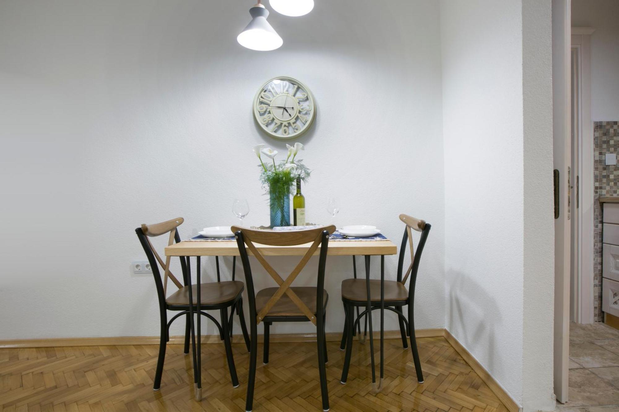 P.S. Cattaro Apartments Luaran gambar